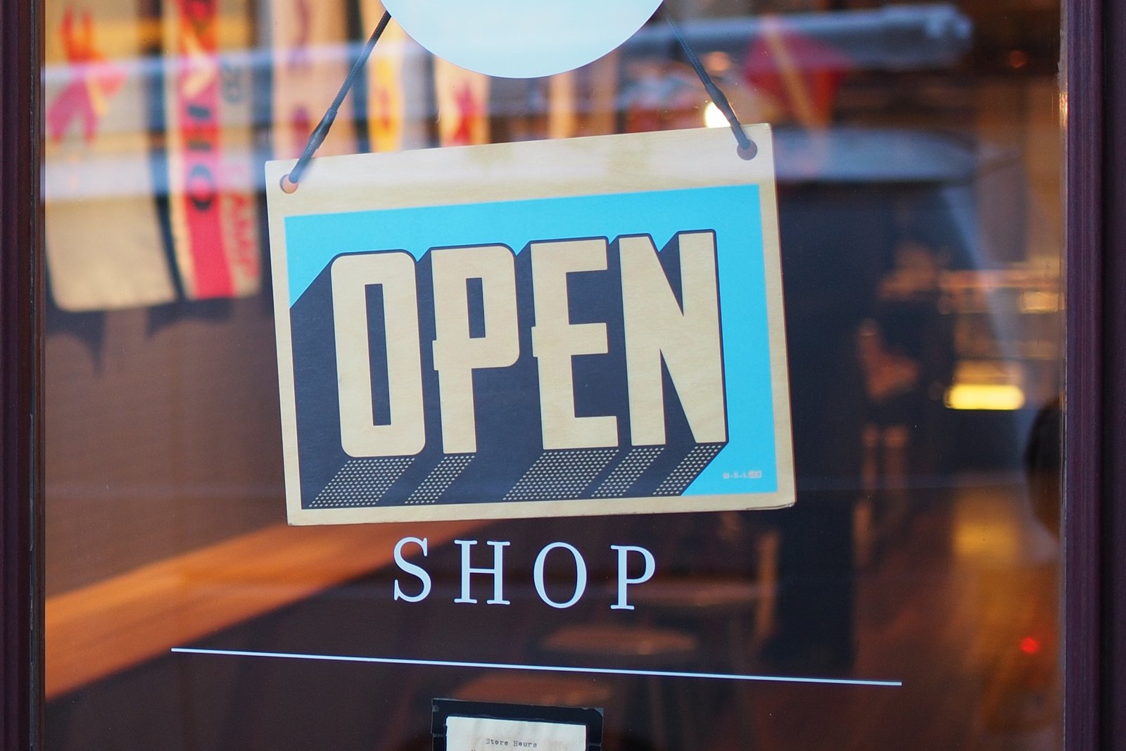 Opening banner of a shop